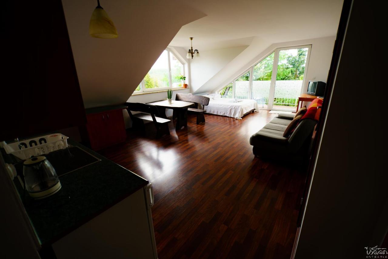 Isaan Ostrzyce Guest House المظهر الخارجي الصورة
