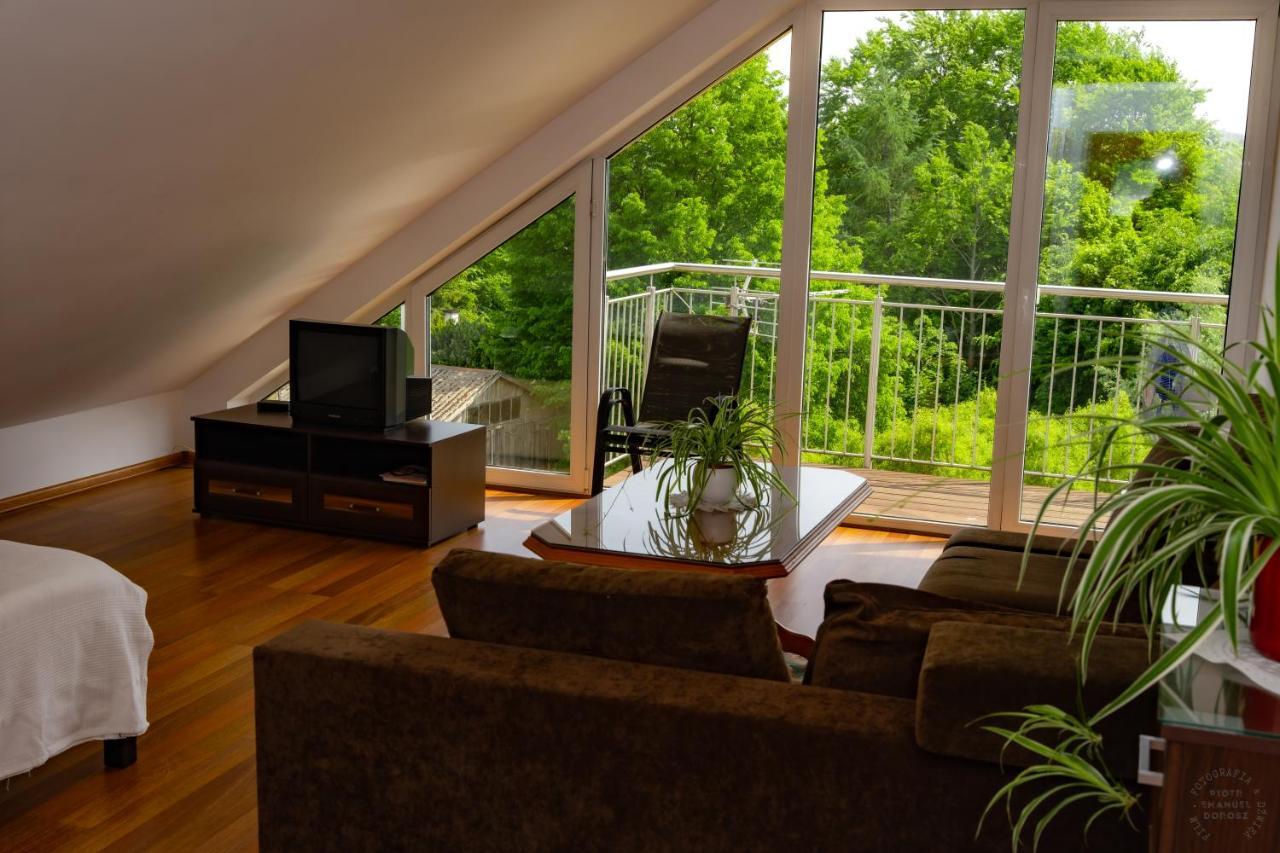 Isaan Ostrzyce Guest House المظهر الخارجي الصورة