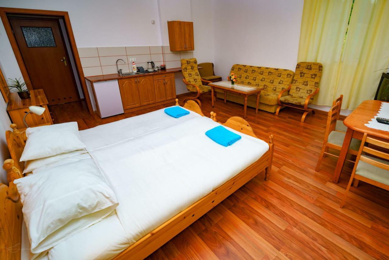 Isaan Ostrzyce Guest House المظهر الخارجي الصورة
